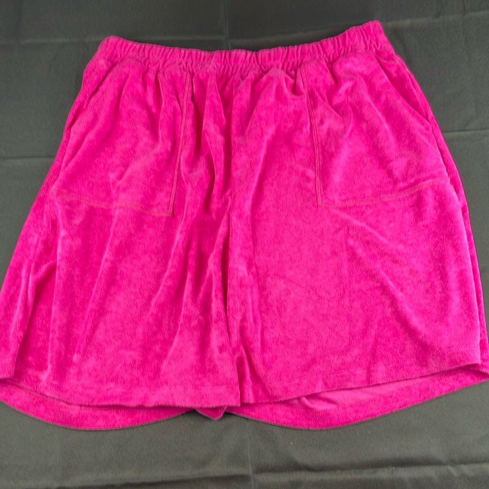 NWOT Zenana French Terry Elastic Waist Shorts  women’s 3x pockets